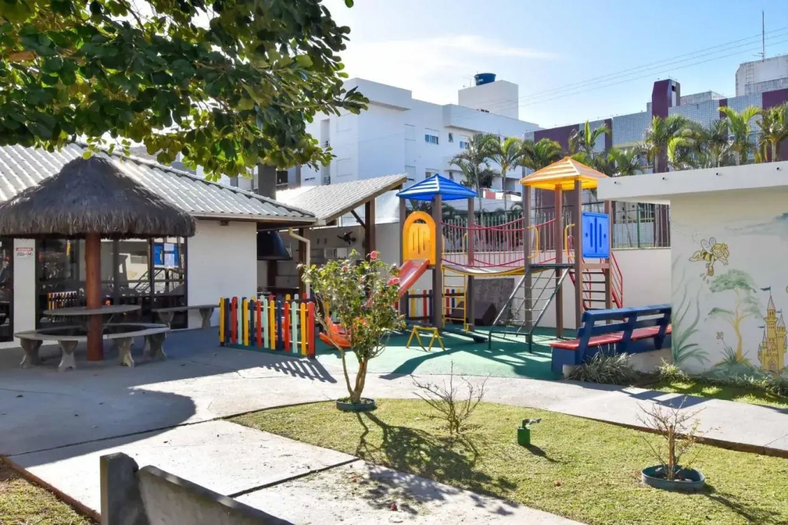 Vila Florida: Quadra Mar Nos Ingleses Norte Tc4747