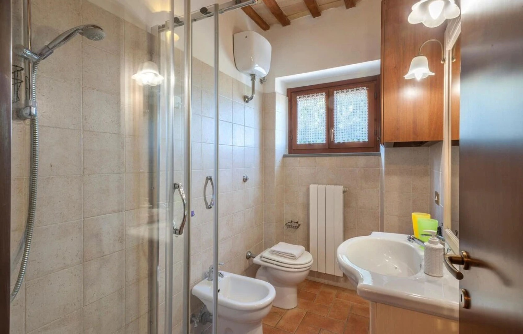 Awesome Home in Tolentino With 6 Bedrooms, Wifi and Outdoor Swimming Pool