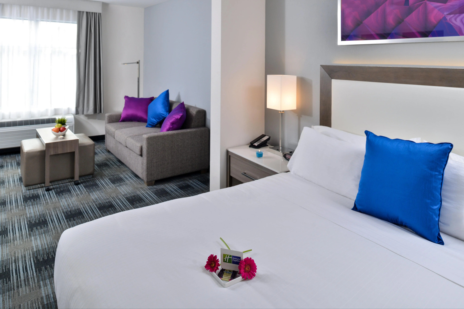 Holiday Inn Express & Suites San Diego - Mission Valley by IHG