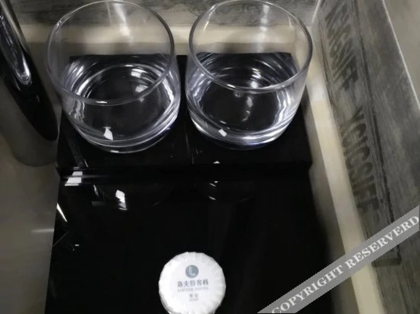 Tianmen Mountain Loft Art Inn