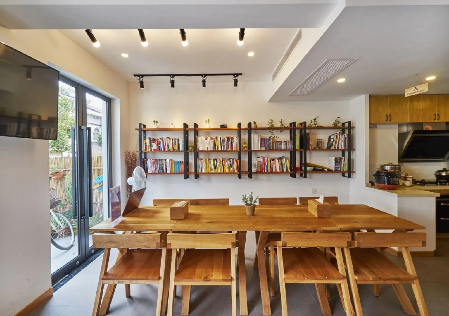 Hangzhou West Lake Yueshang Yunshe Boutique Homestay