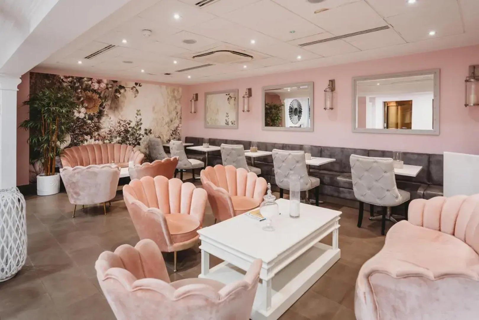 Greenwoods Hotel & Spa