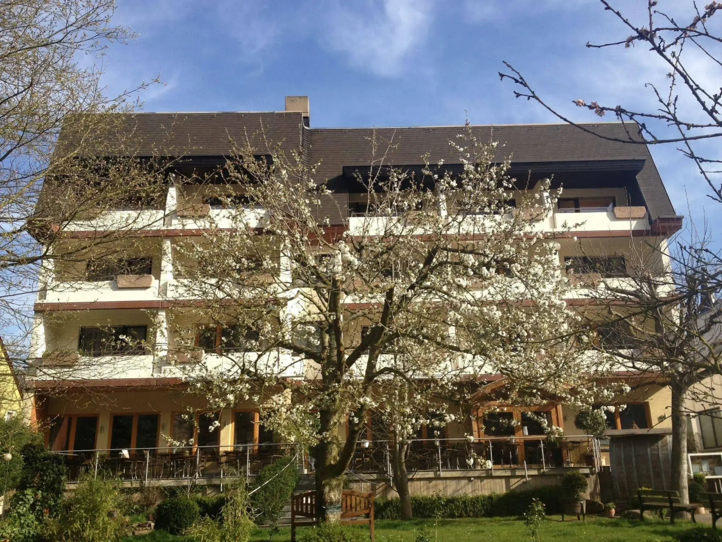 Hotel Weingut Dehren