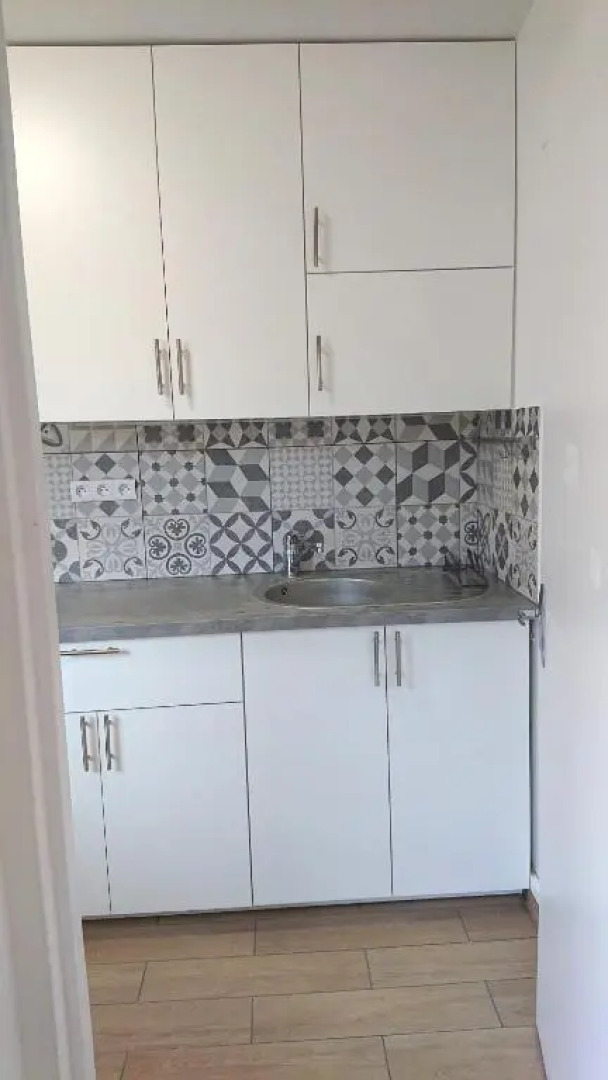 Renovated, 37m², 2 Min Walk Tram, 5 Min la Defense