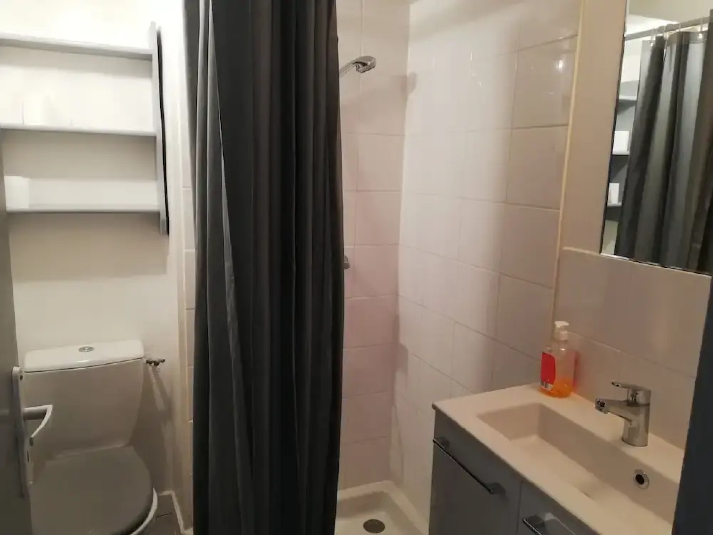 Clos DES Pins , Pavilion for 4 People, in the Heart of the Pine Forest, Heated Swimming Pool