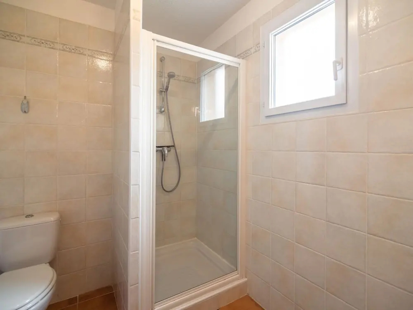 Pleasant Holiday Home in Nans-les-pins With Common Swimming Pool