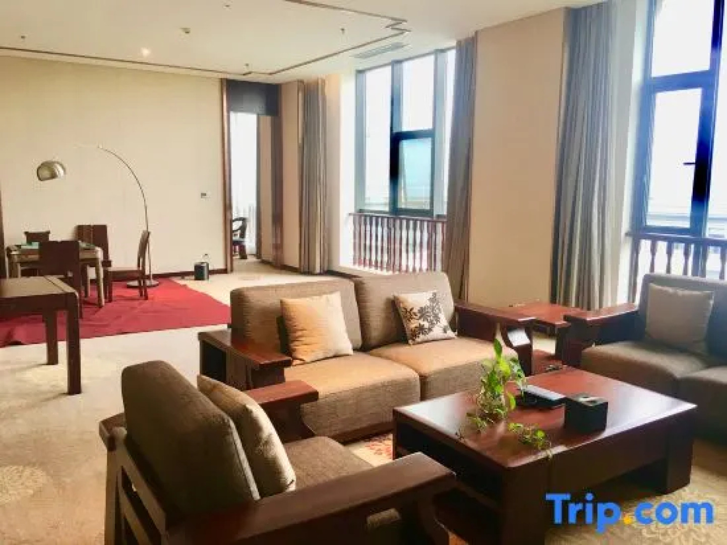 Xiaolangdi Zhongzhou International Hotel