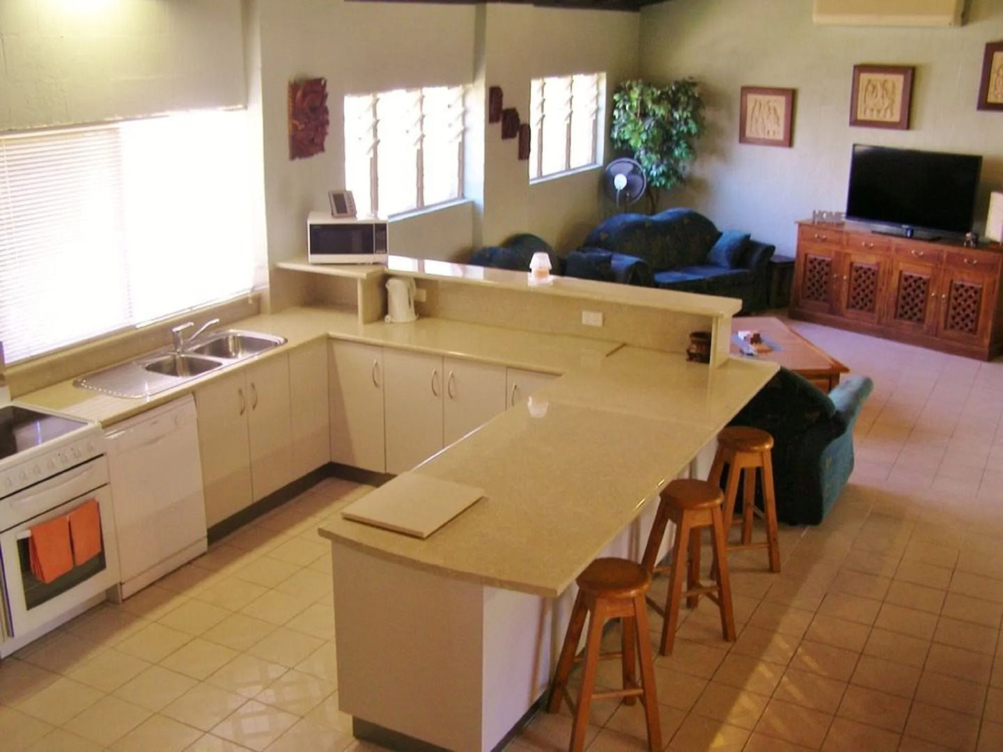 Island Leisure Resort