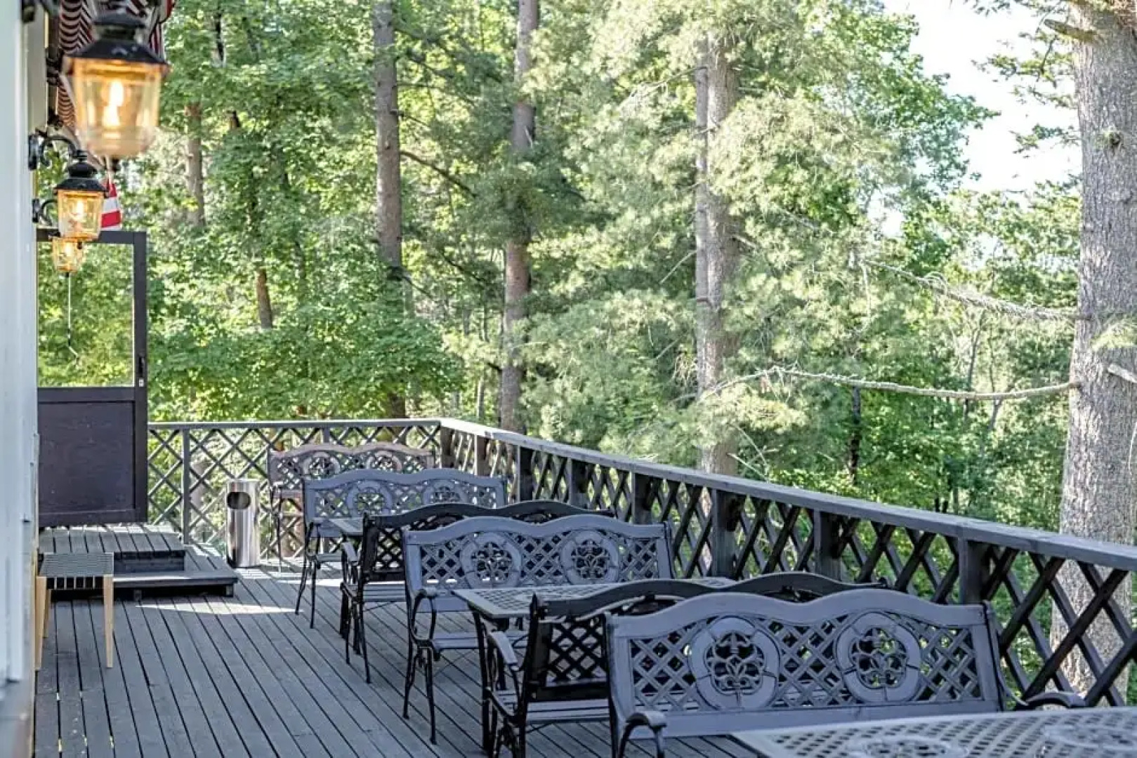 Korpi Bistro & Guesthouse