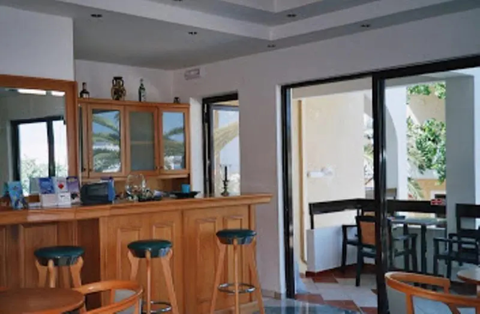 Rosebay Apartments
