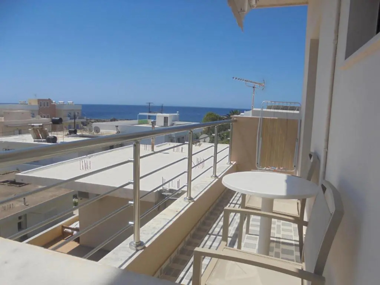 Soula Apartments & Studios