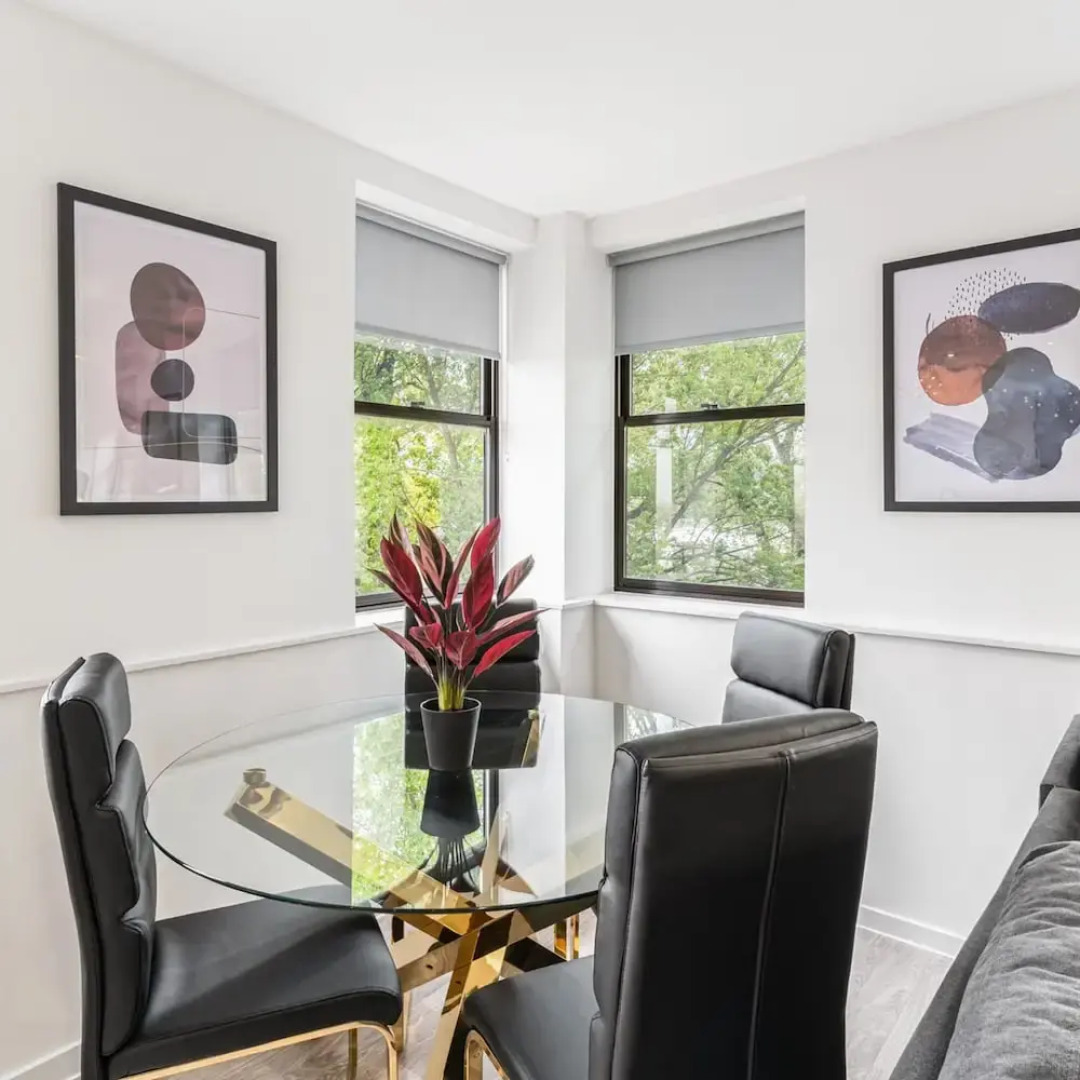 Host Stay 52 Waterside Place