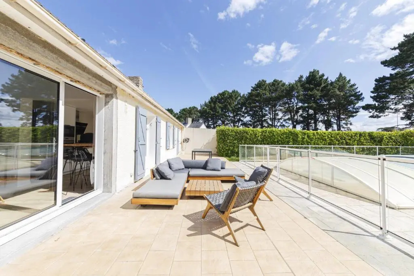 Maison moderne 8p avec double salon - Arzon