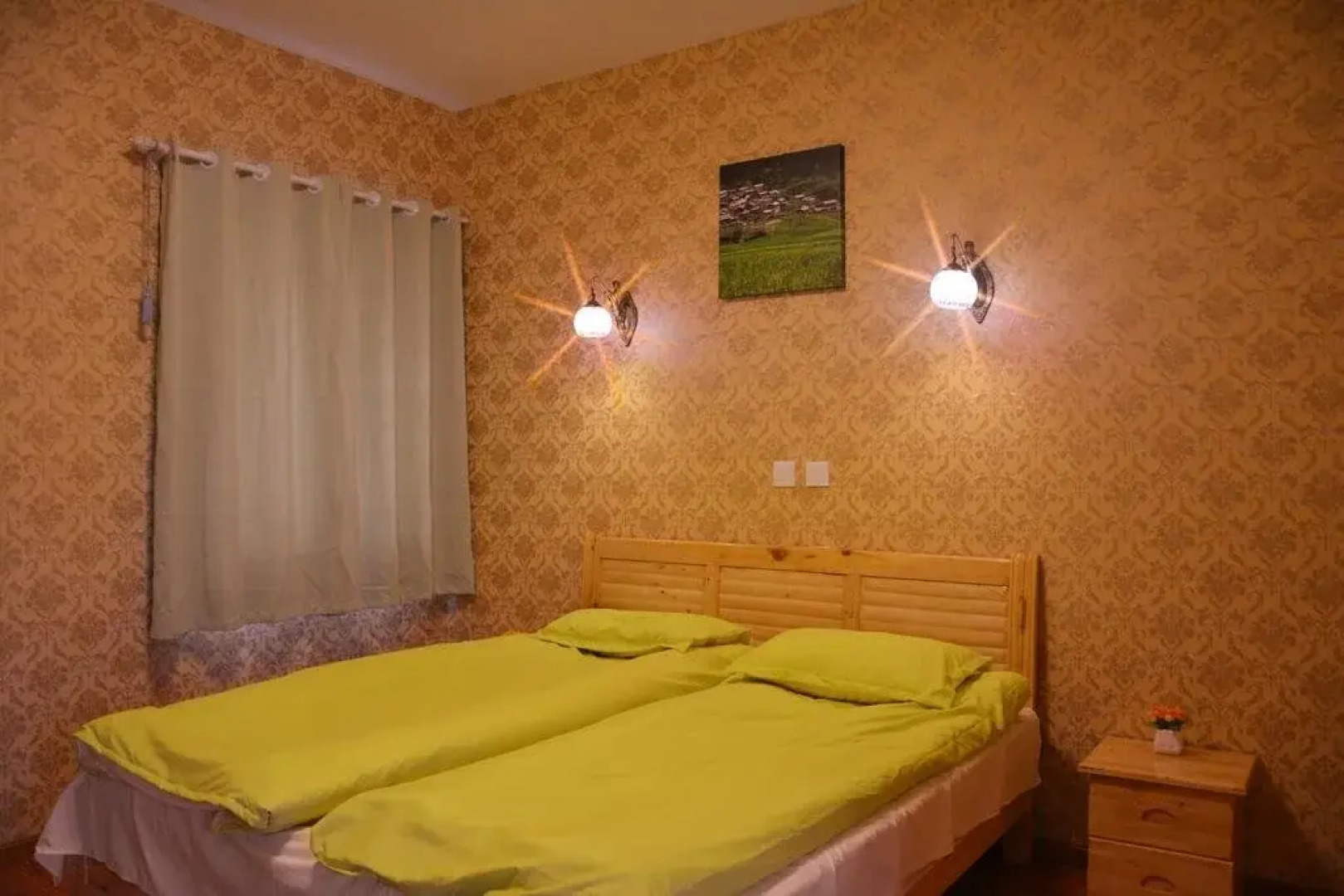 Daocheng Yading Baimaoniu Hotel