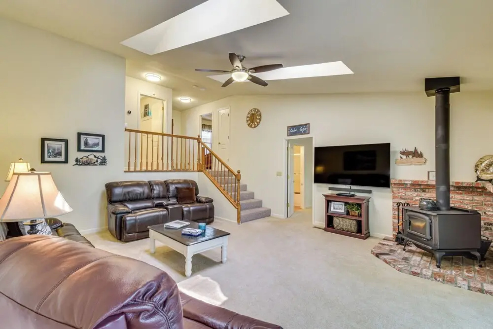 Yosemite Home Base: Community Perks + Lake Access!