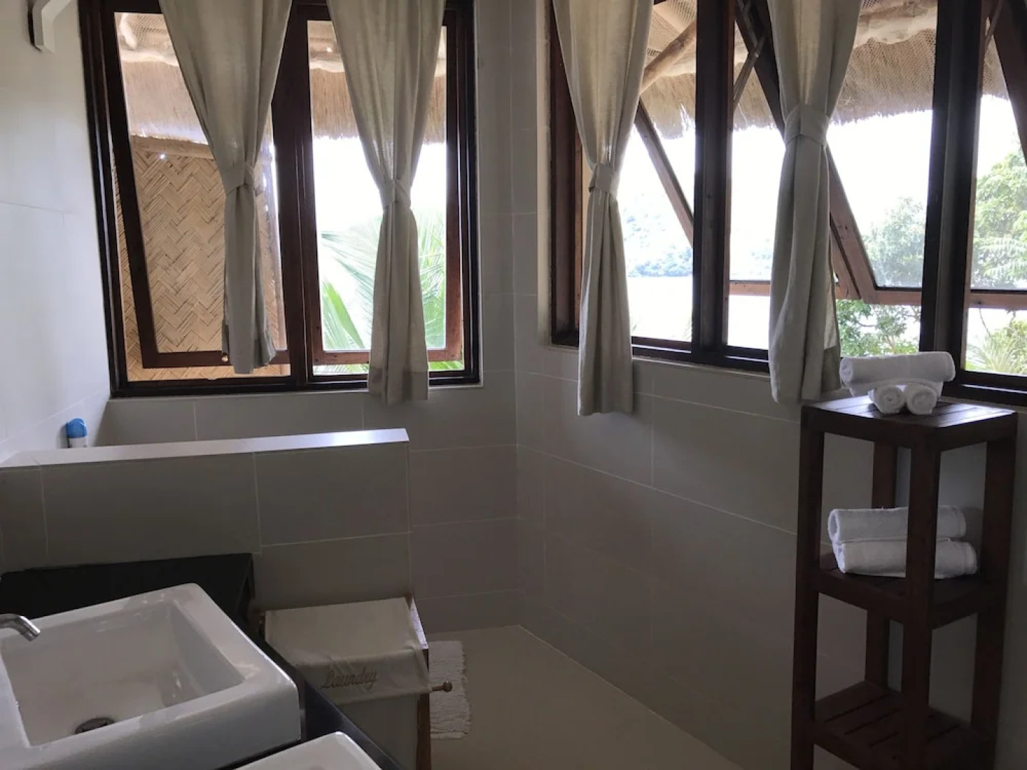 Stunning luxe 220sm villa by the sea entirely private with own pool