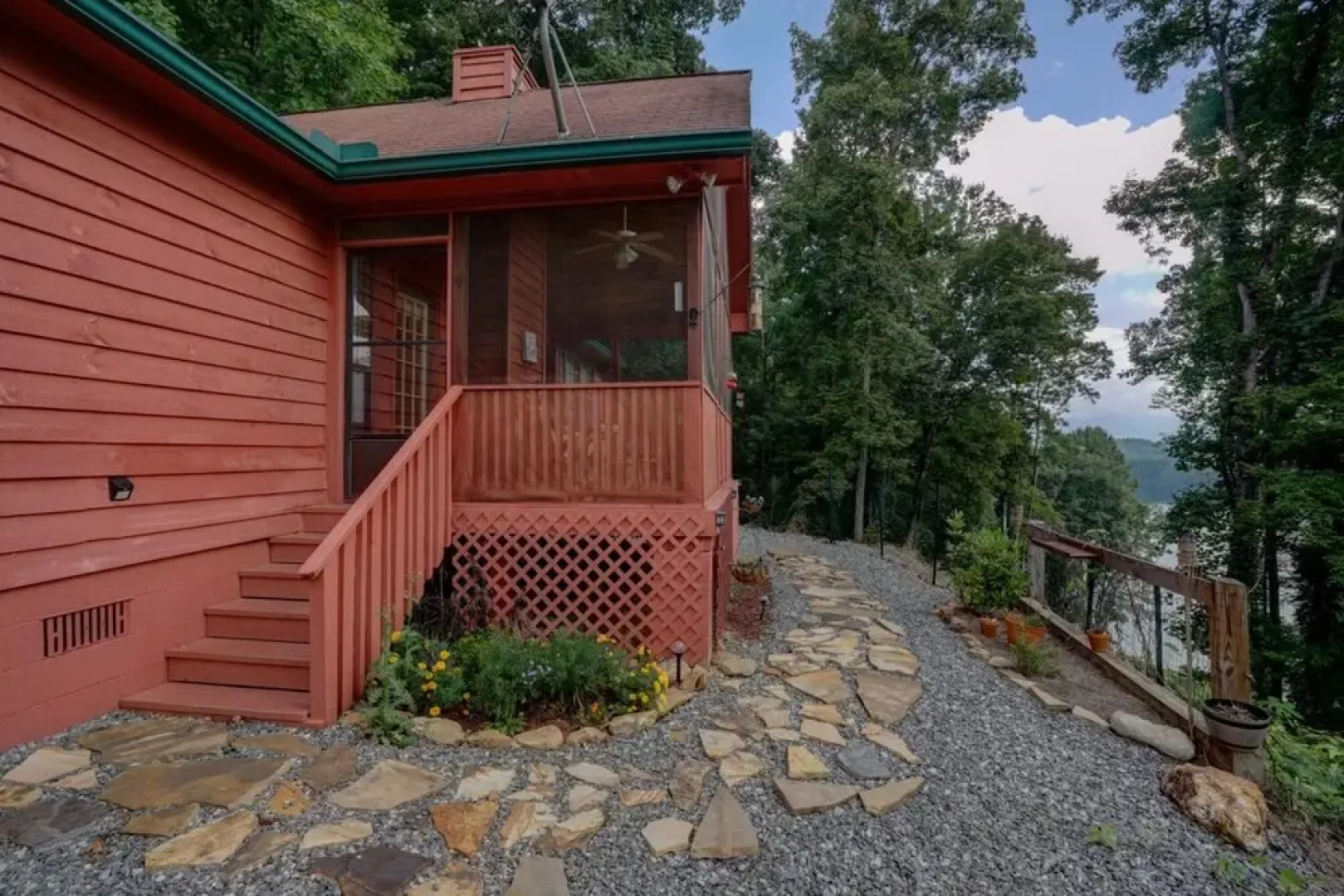 Amazing Adventure Cabin