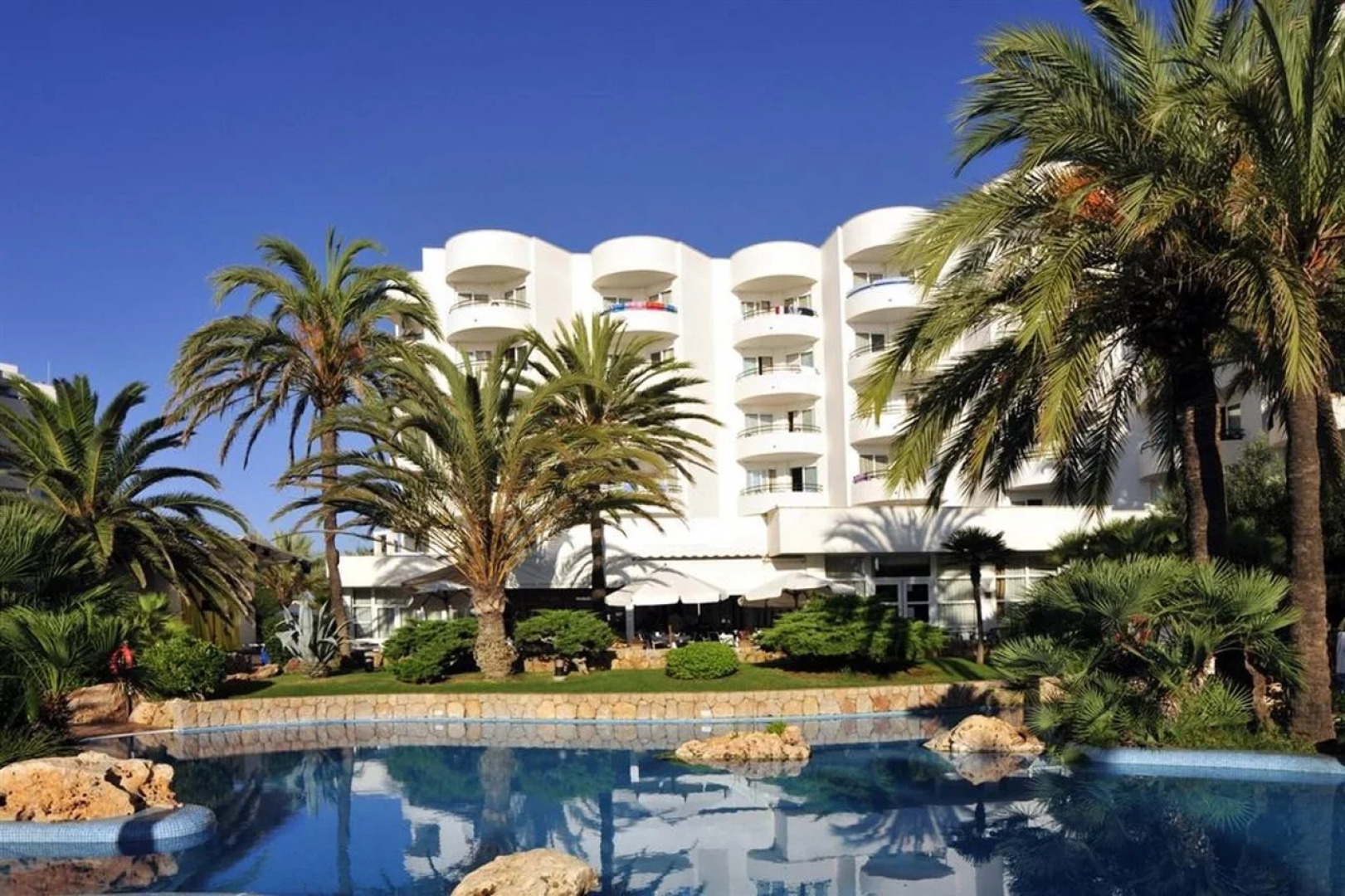 Hipotels Dunas Cala Millor Aparthotel