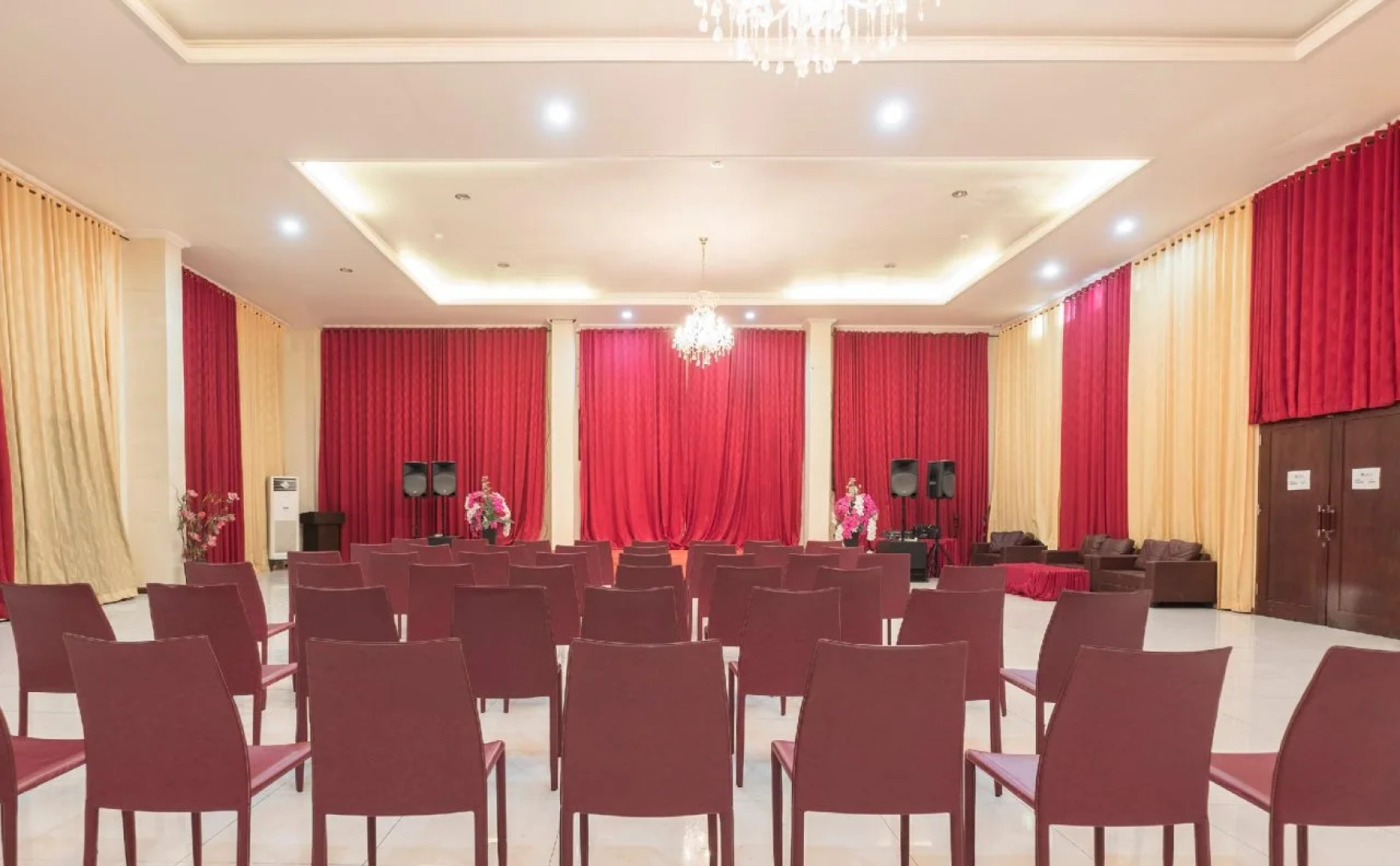 Hotel Agraha Andalas