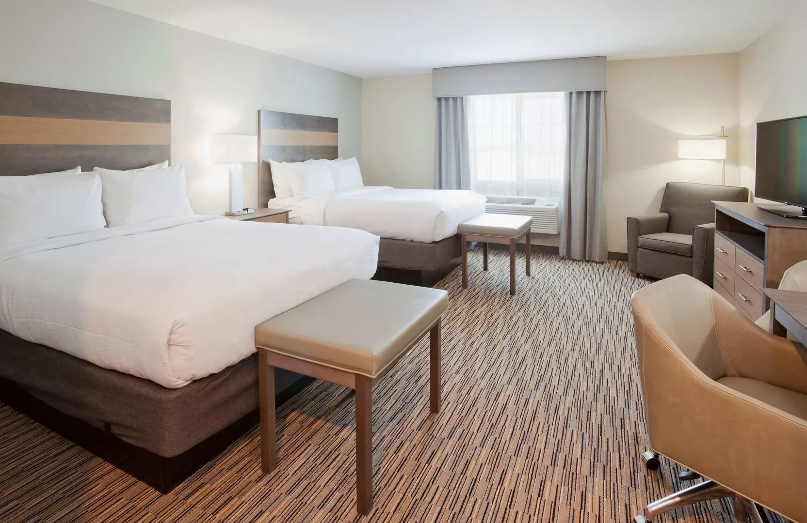 GrandStay Cannon Falls