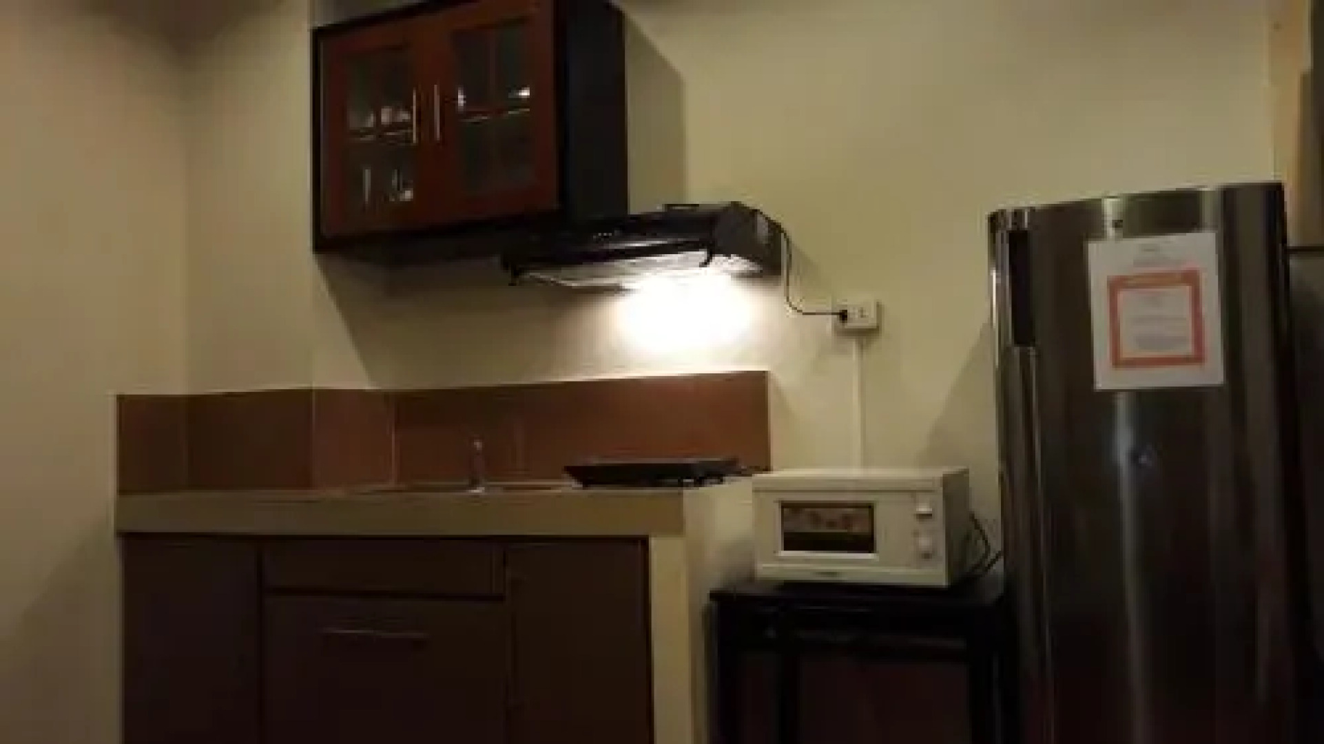 722 Metropolis Tower Unit 212