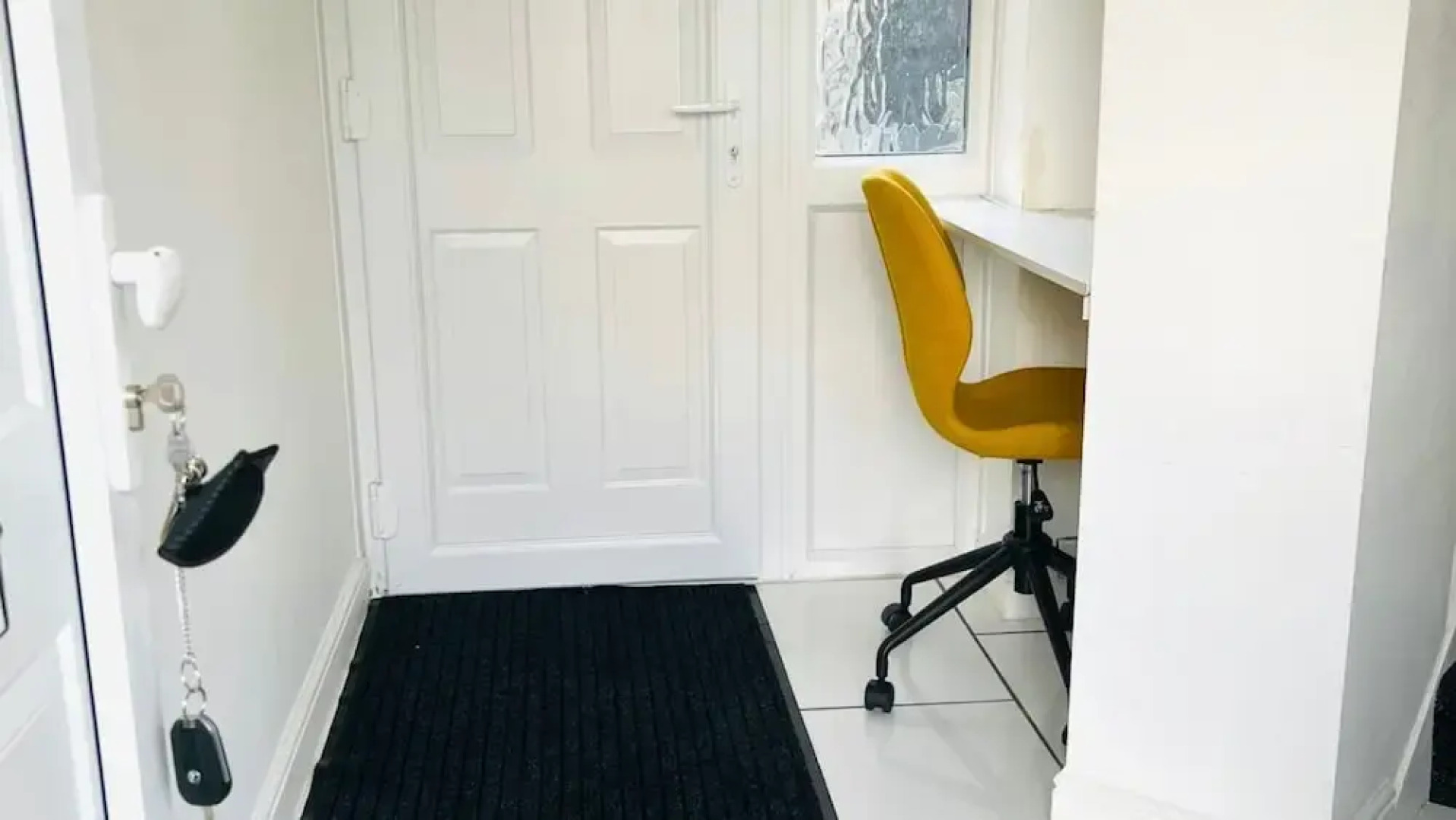 Ibate Apartments - Cozy 2 Bedroom Home