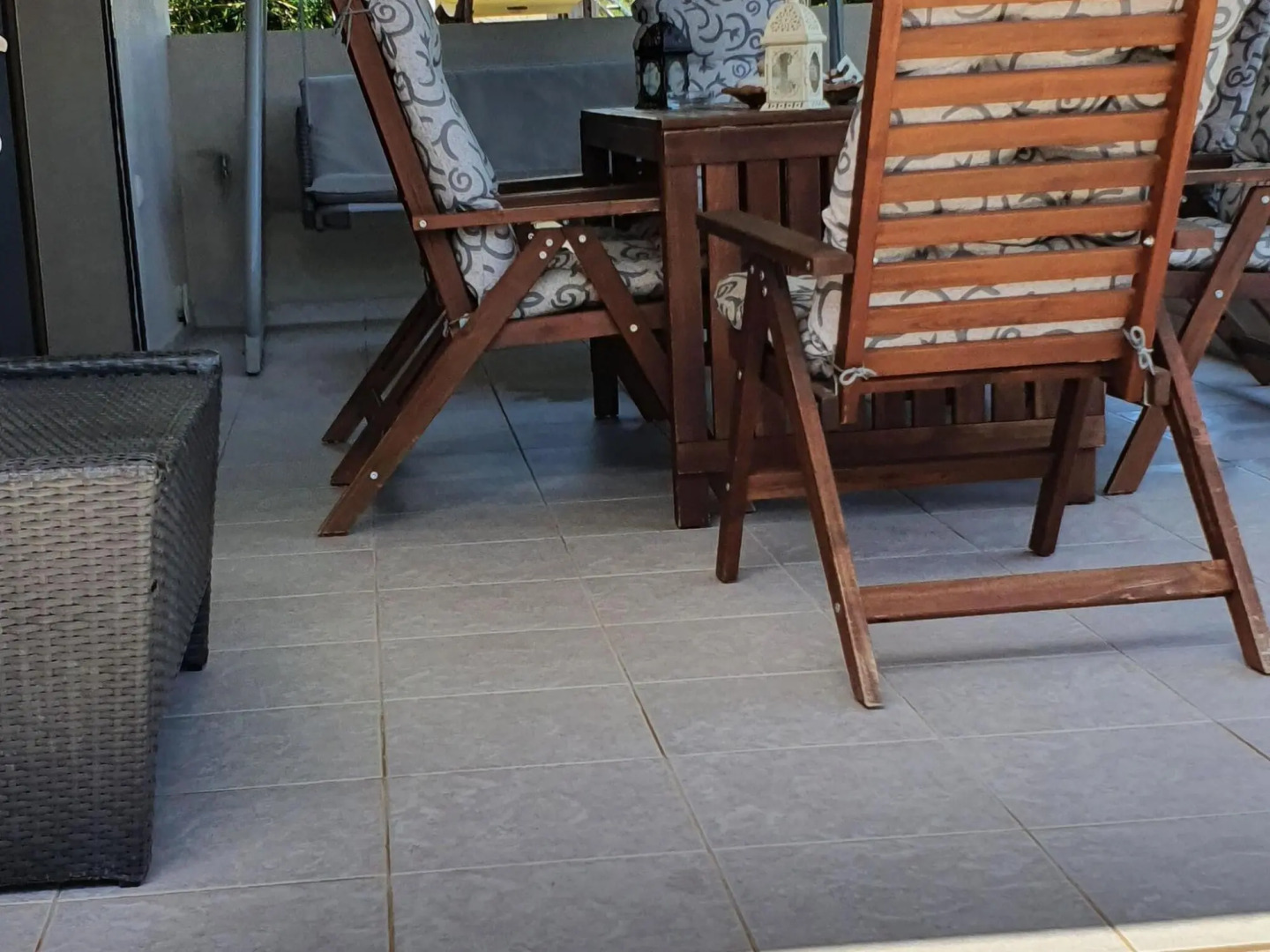 Apartment in Loutra Elenis With Garden