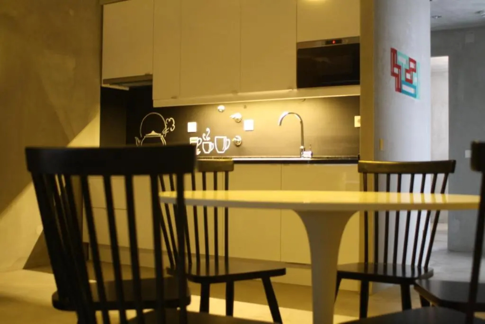 N1 Hostel Apartments & Suites