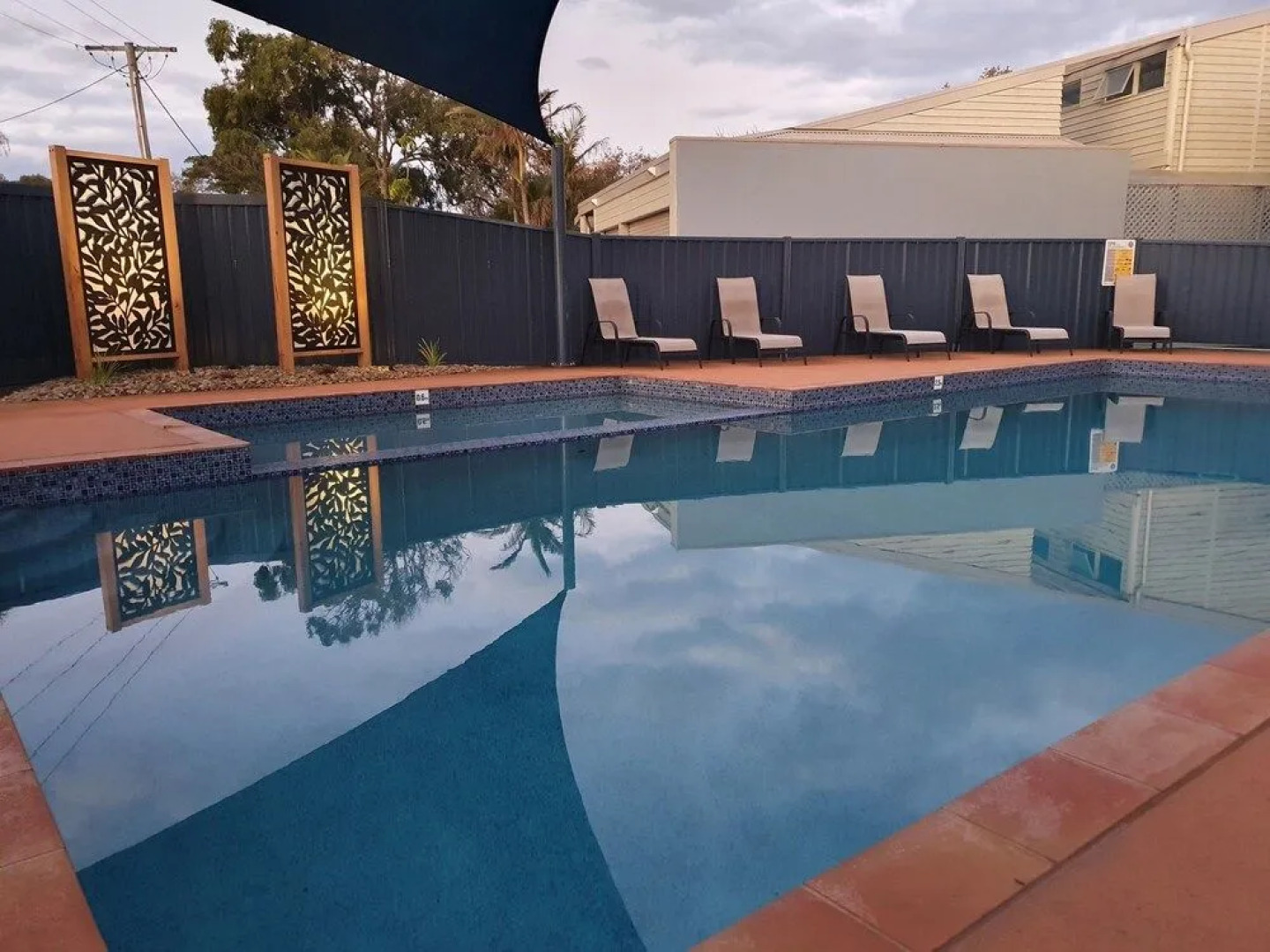 Grandeur Holiday Units