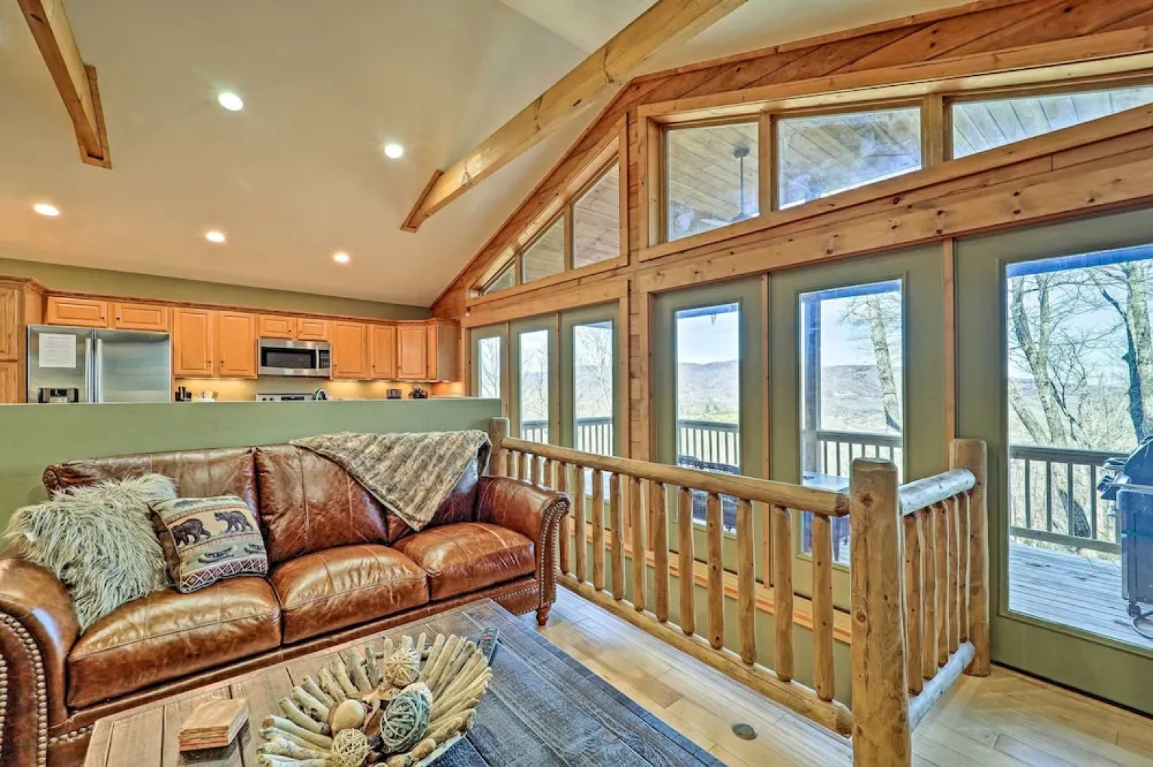 Near Ski Areas: Mtn-view Banner Elk Cabin
