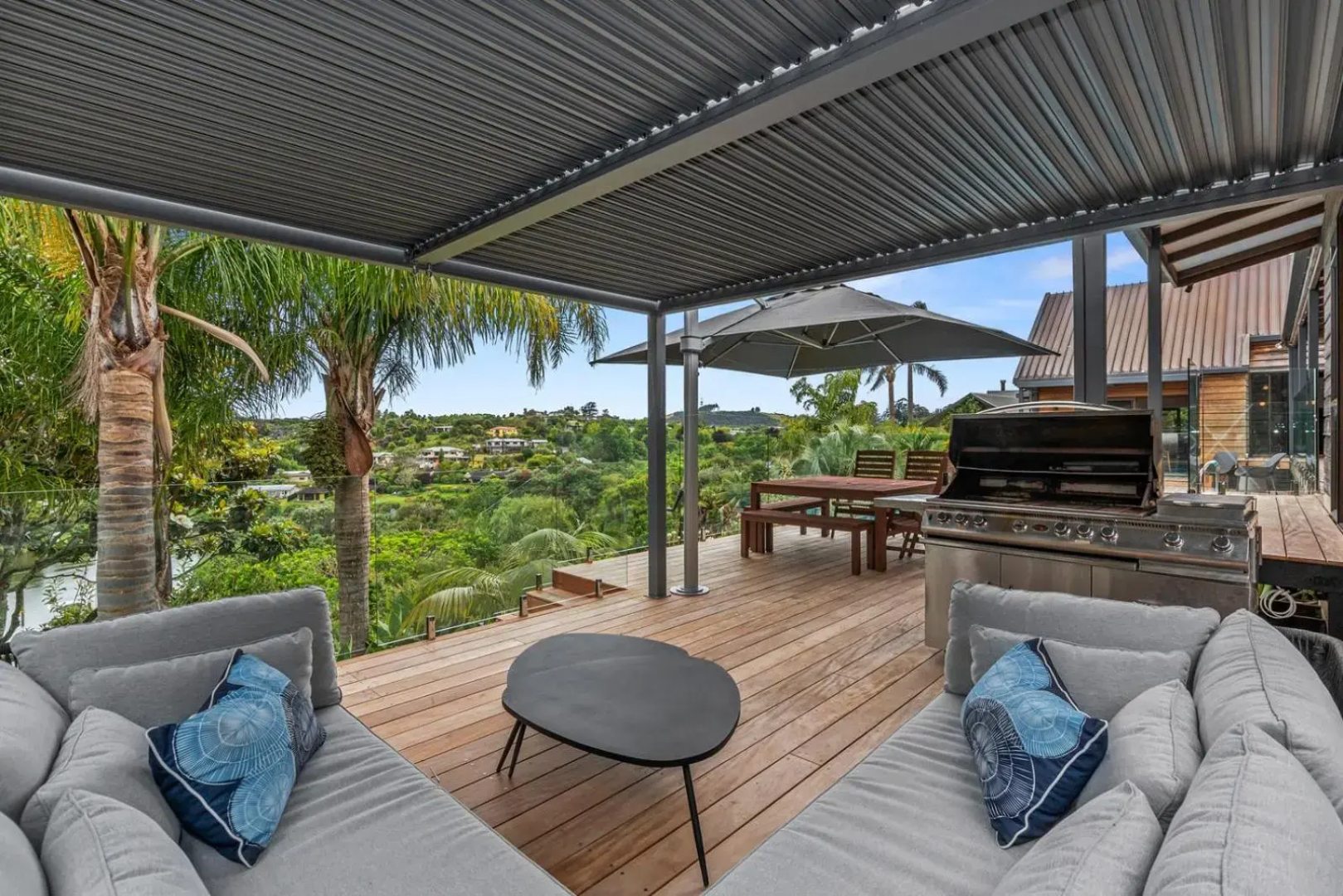 Riverview Landing - Kerikeri Holiday Home
