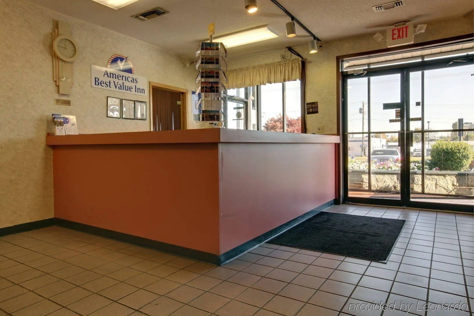 OYO Hotel St. Louis Lambert Airport