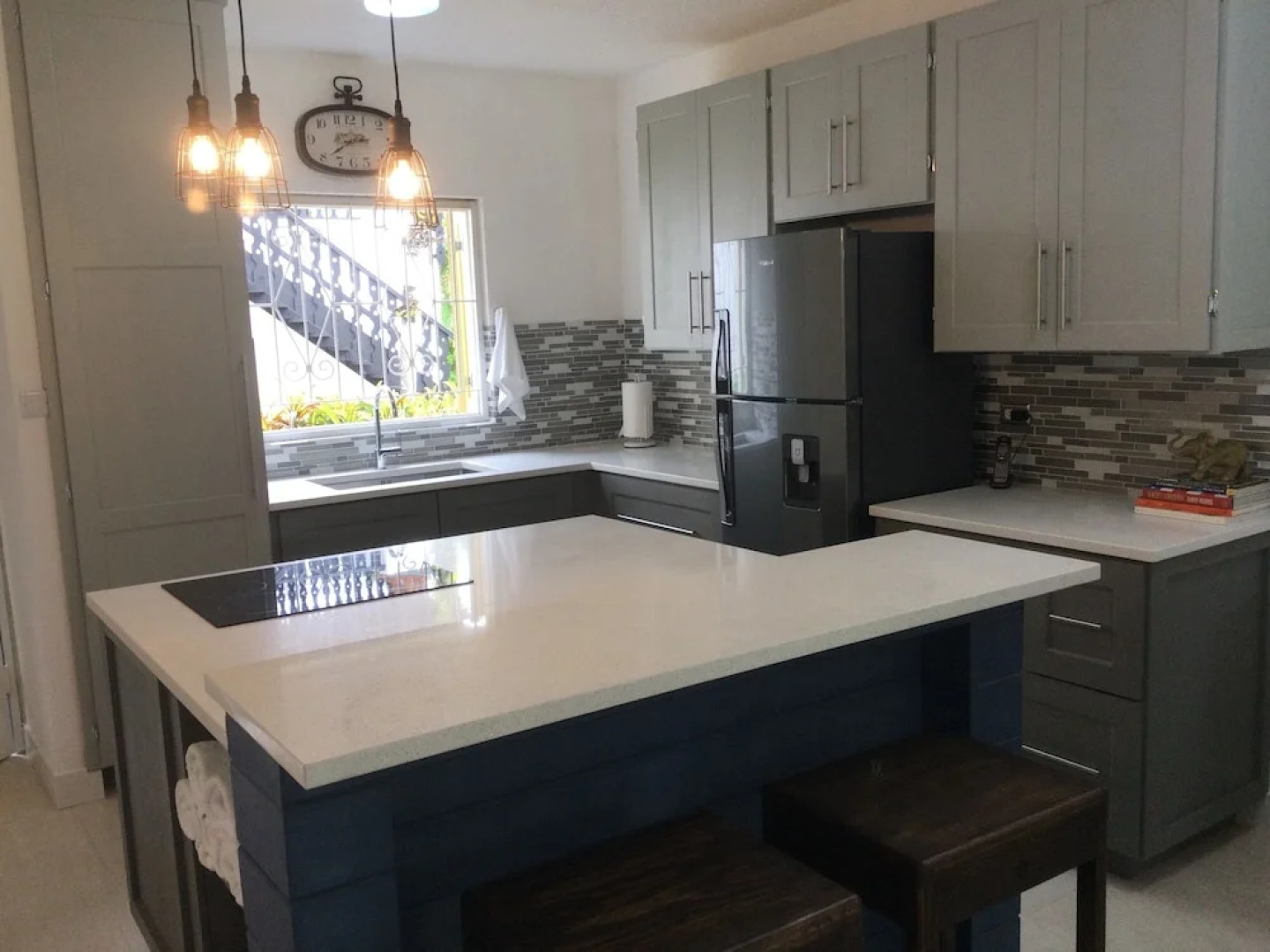 Moonshine 316 Rockley Golf Club