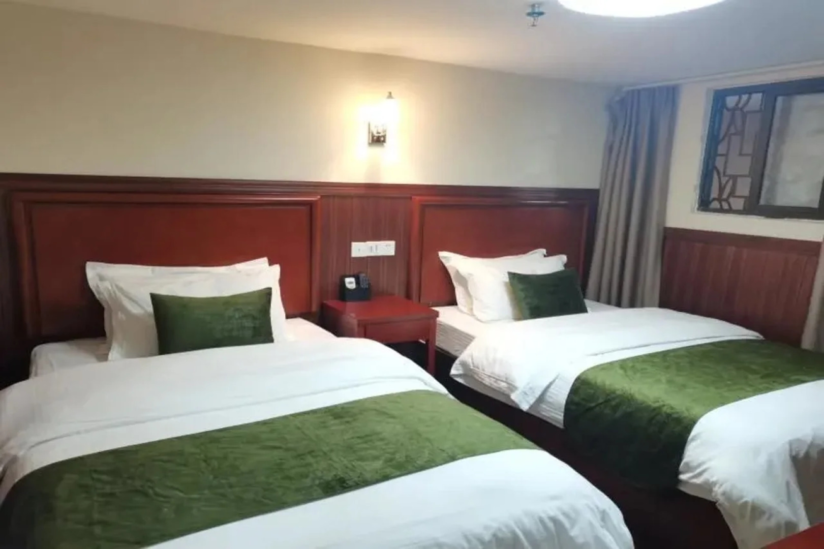 Greentree Alliance Shanghai Chenghuang Temple Bund