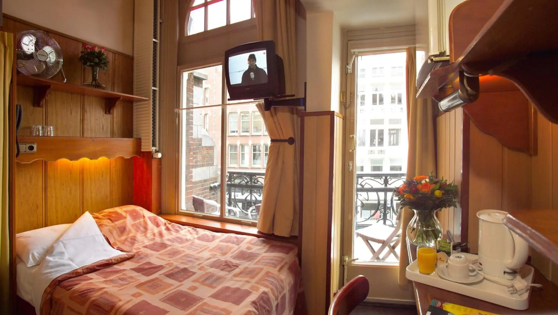 Nadia Hotel Amsterdam