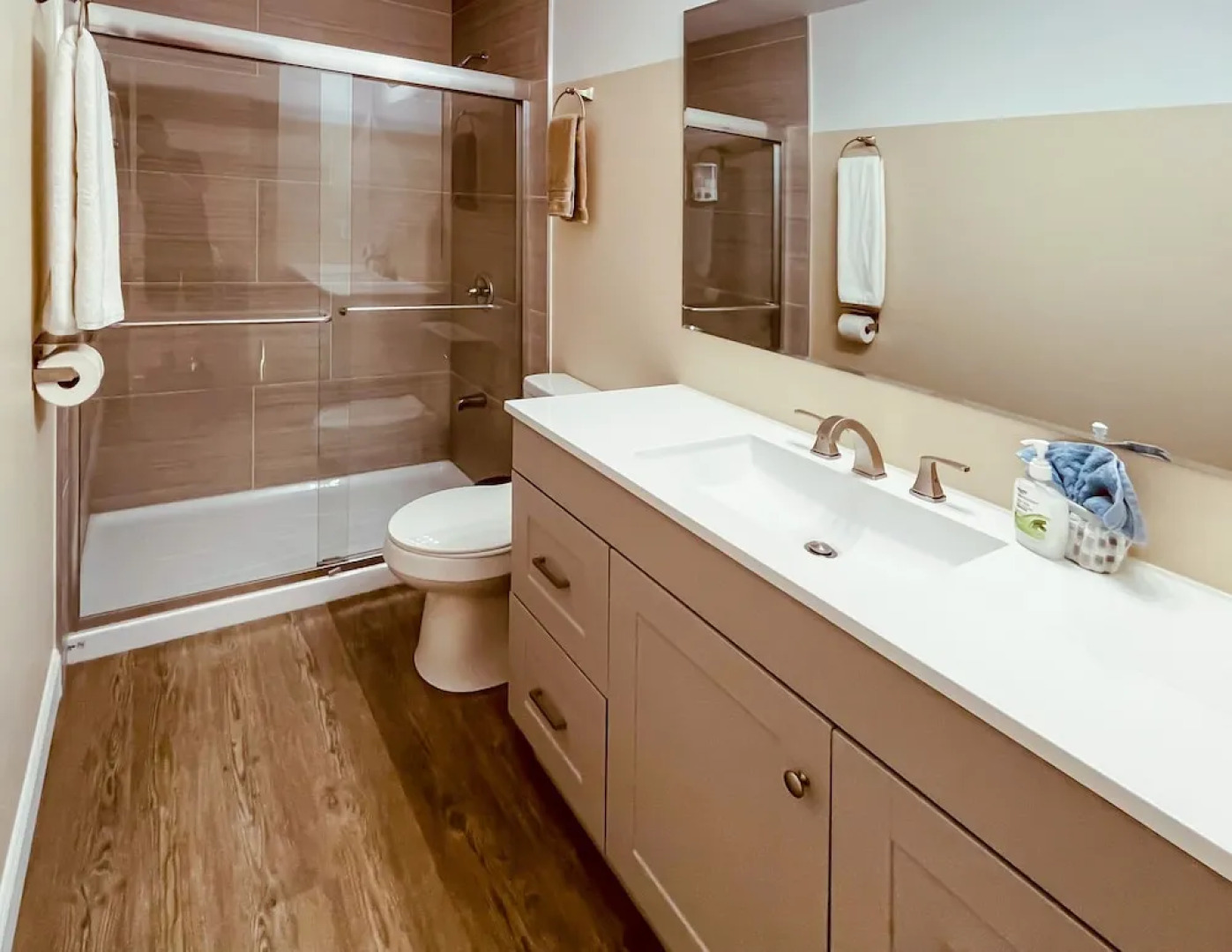 White Orchid Apartments