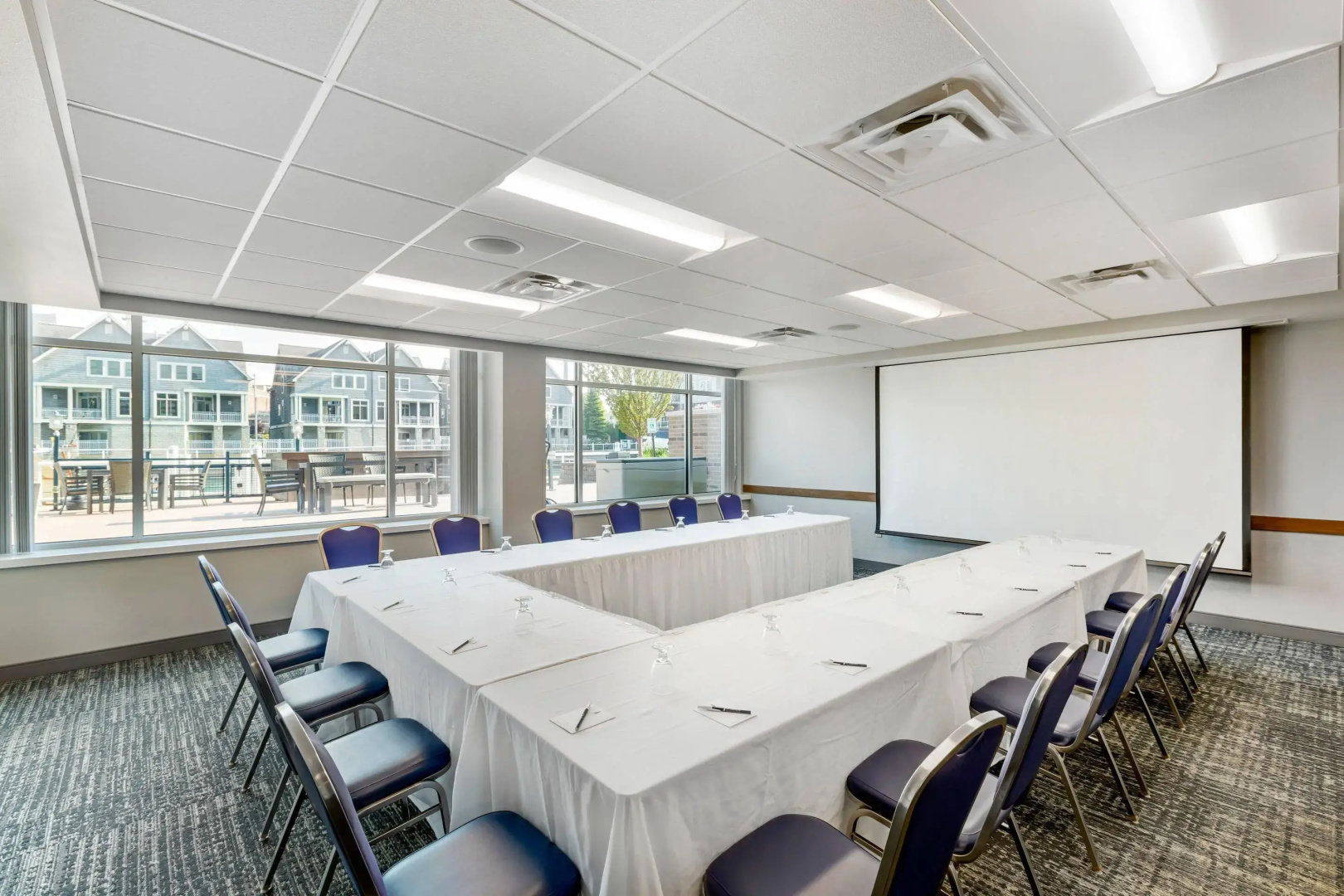 The Harborview on Lake Michigan, Ascend Hotel Collection