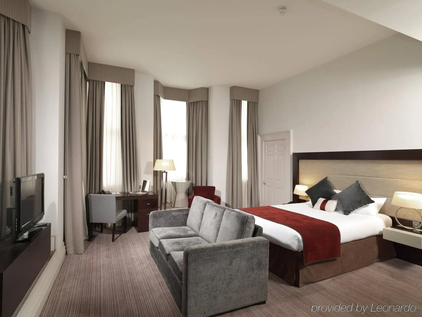 Leonardo Hotel Cardiff