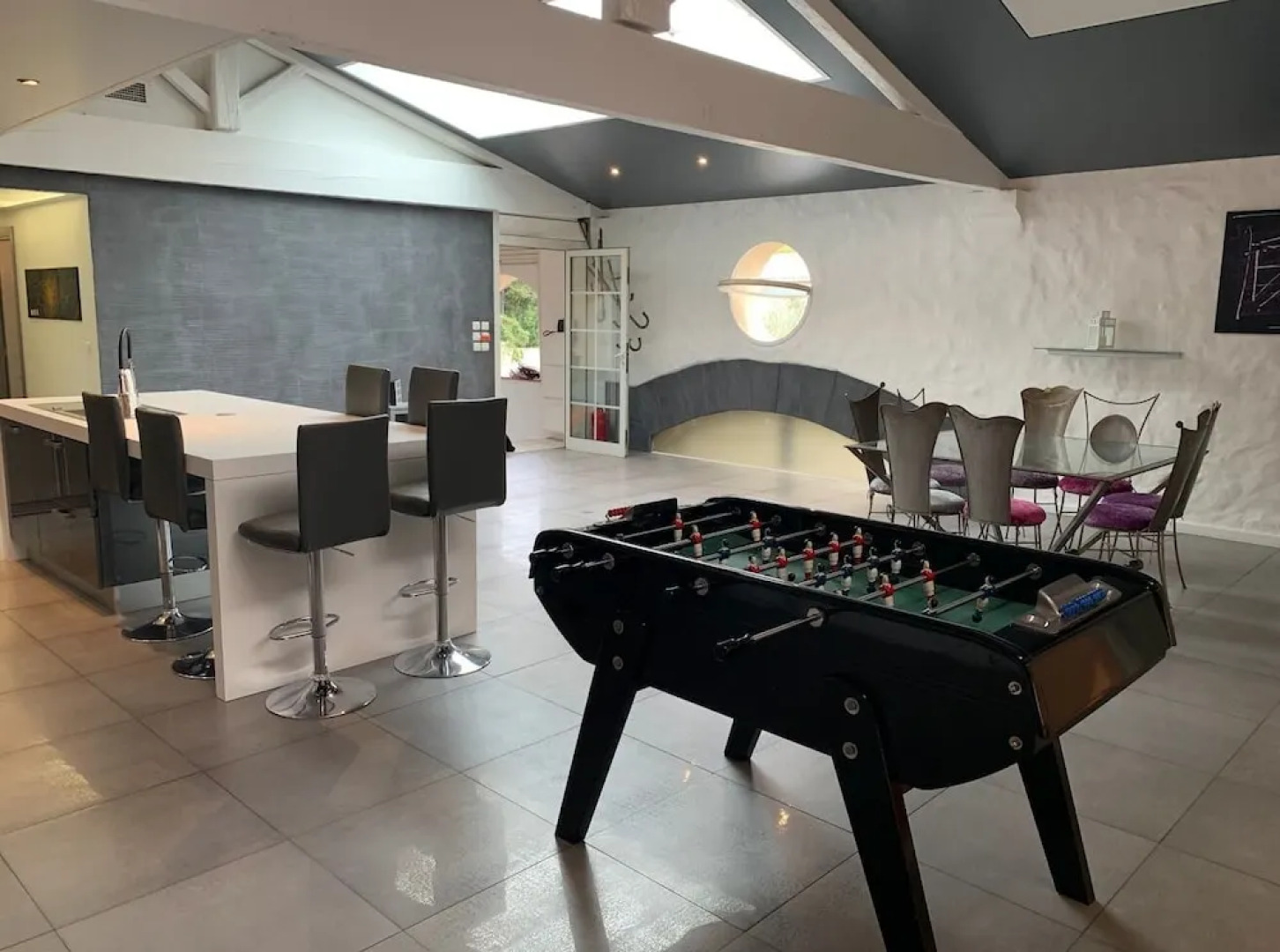 Spacieux logement domaine securise