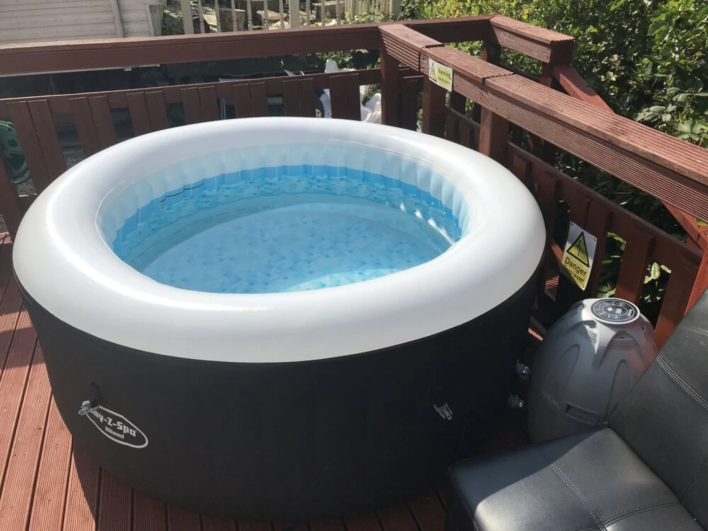 Sheraton On The Lake in Coghurst Holiday Park