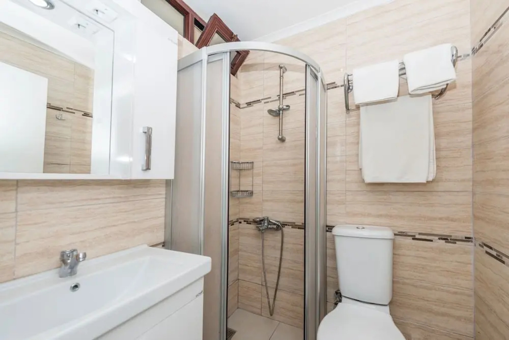 Tropic Beach Club Side