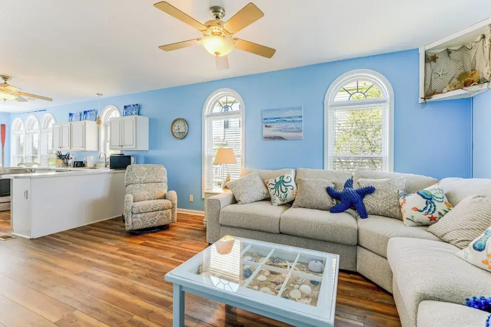 Waterfront Emerald Isle Home w/ Dock Access!