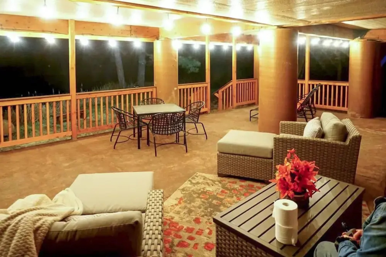 Waterfront Lakeside Home - 1 Block to Boat Ramp