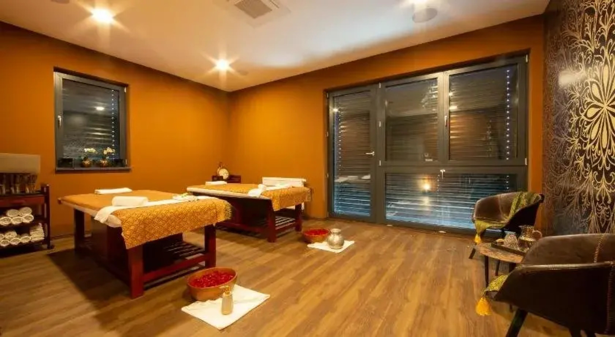 Barok Hotel and Apartments