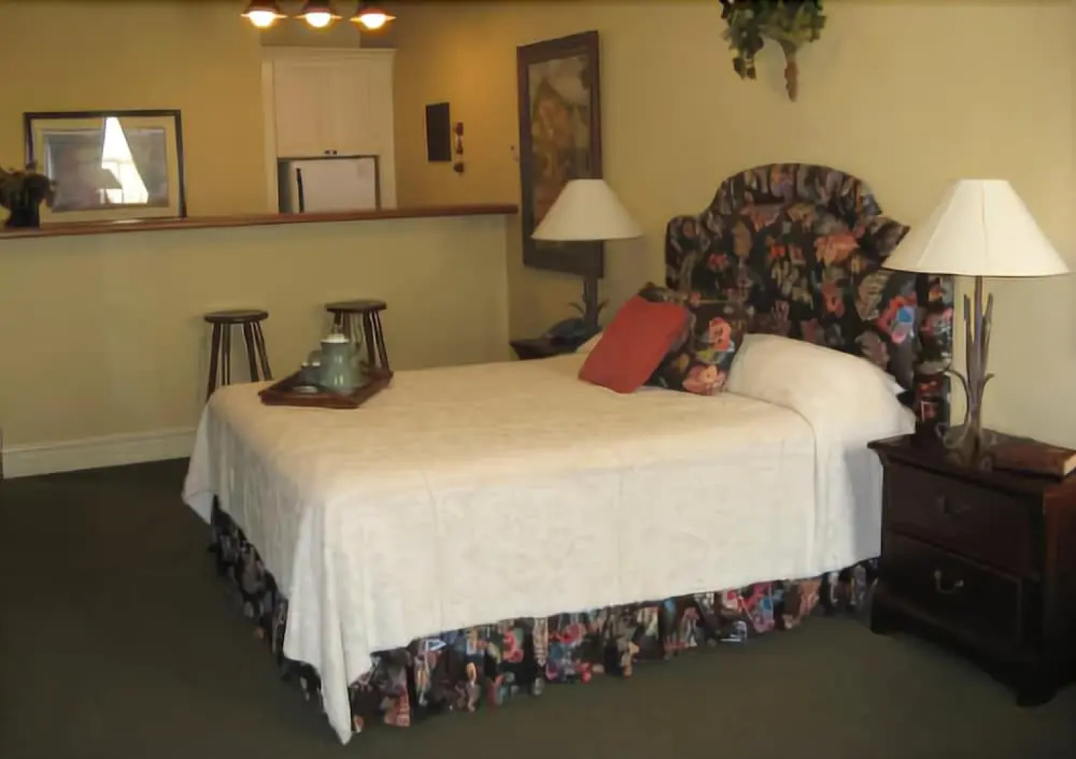 St. Vincent Row Suites