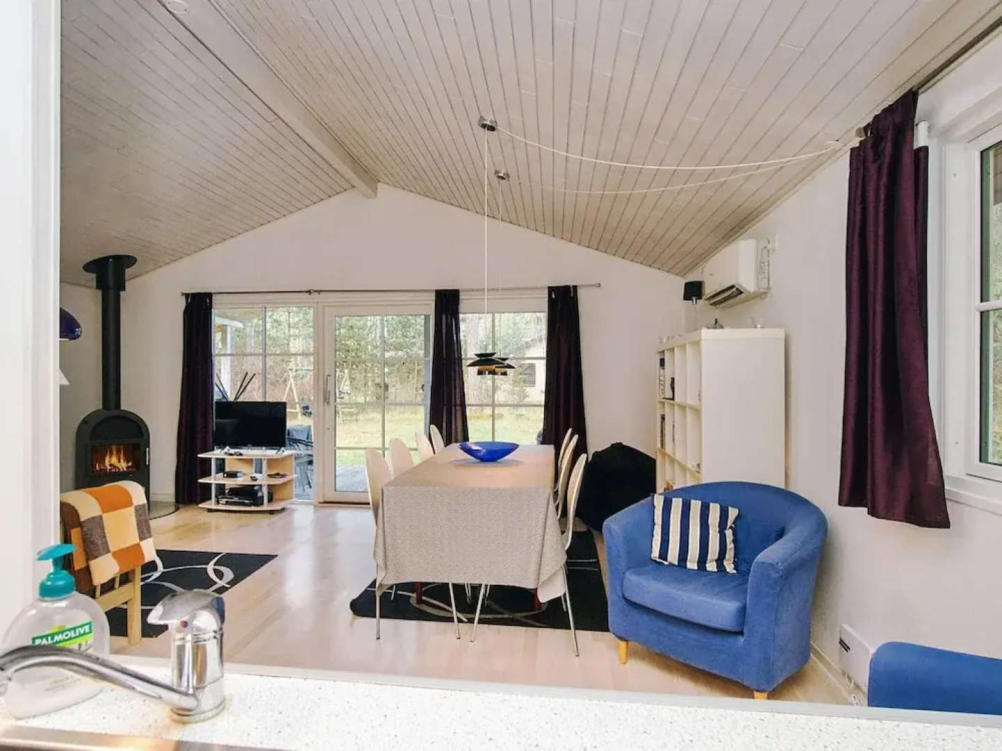 Idyllic Holiday Home in Store Fuglede near Forest