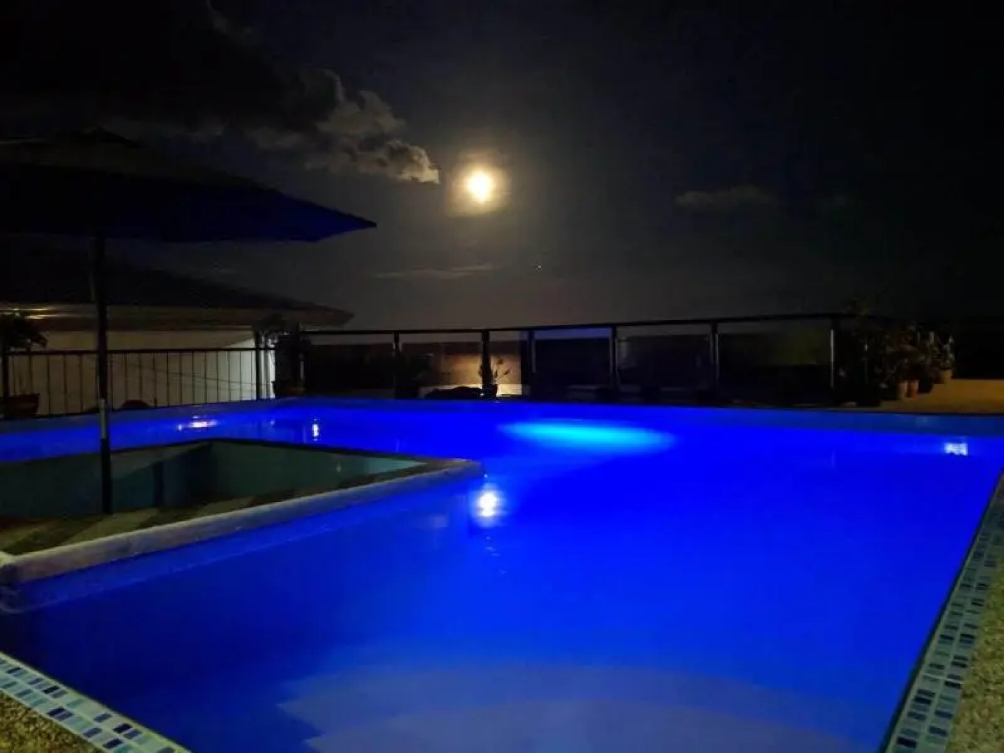 Seaview Mansion