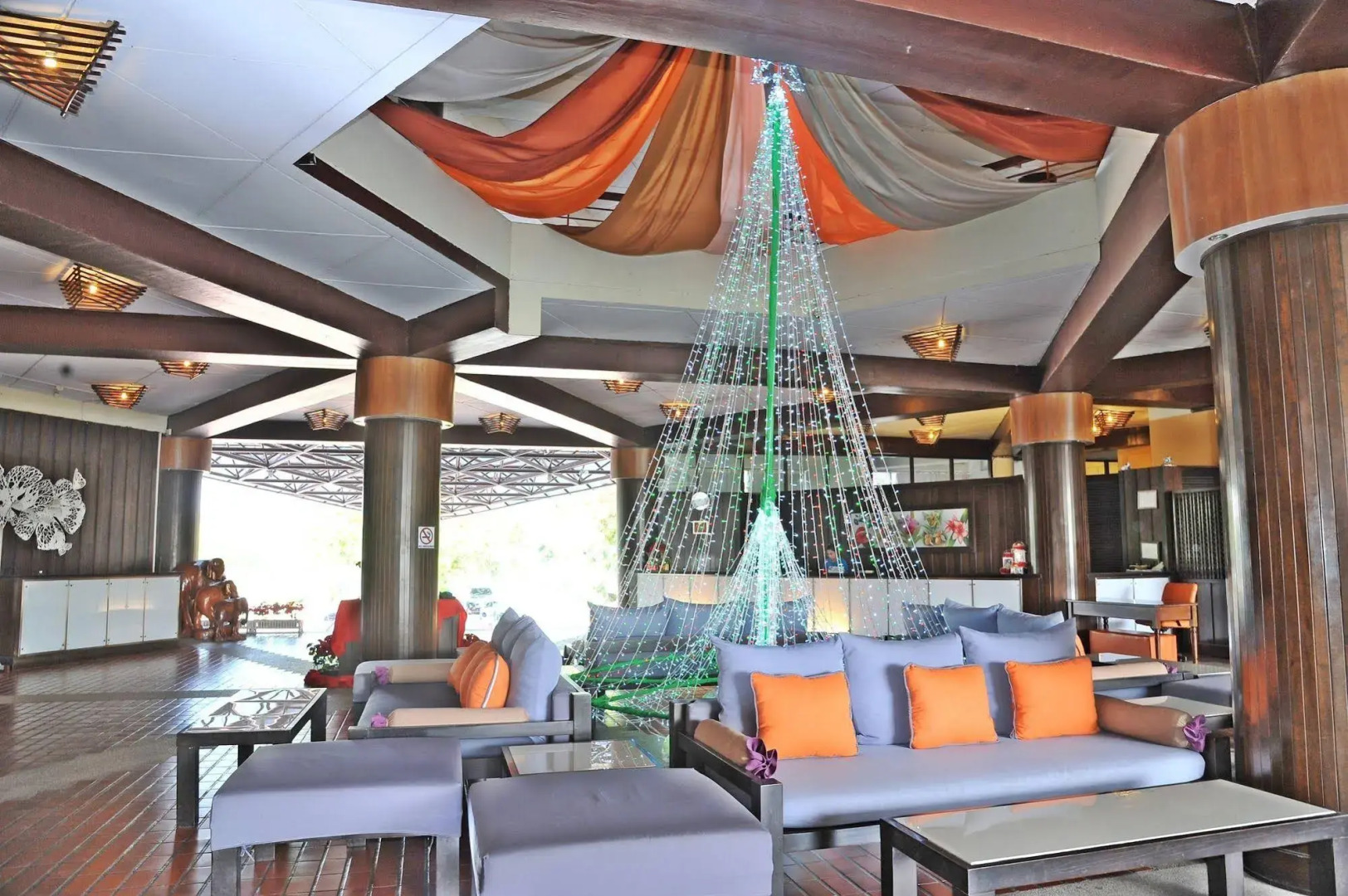 Centara Life Cha-Am Beach Resort Hua Hin