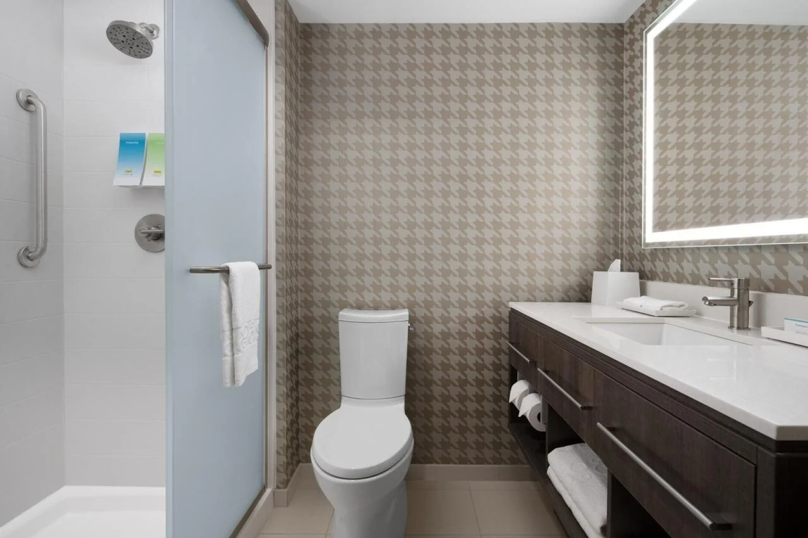 Home2 Suites by Hilton Des Moines at Drake University