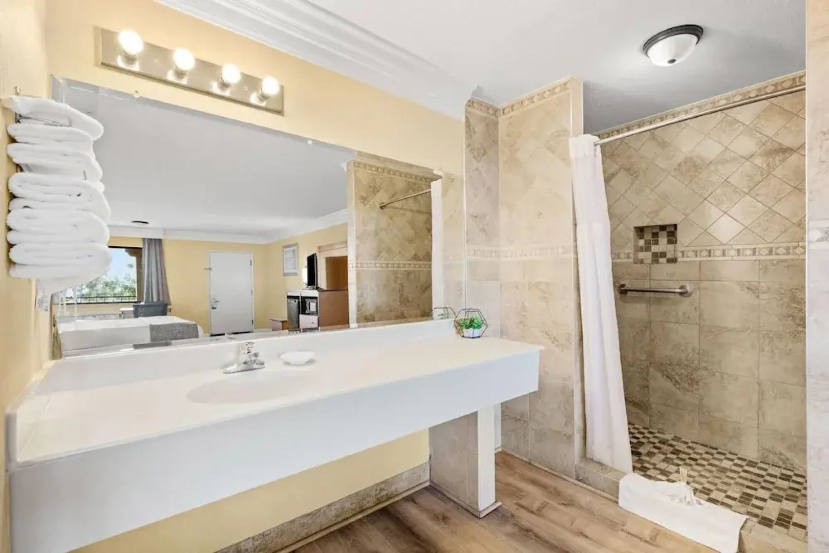 Travelodge By Wyndham San Clemente Beach